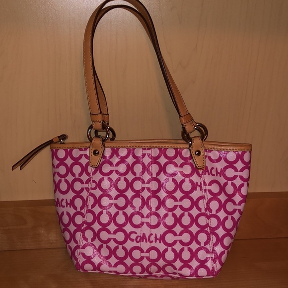 Coach small purse - Picture 2 of 3